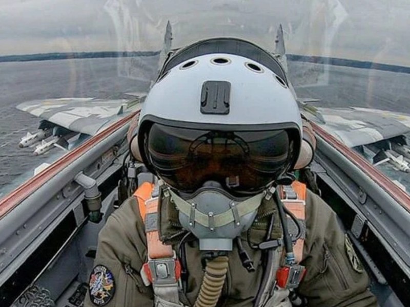 Збройні сили України у 2025 році підготували майже 100 пілотів літаків та понад 5000 операторів дронів